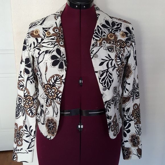 Jacket - Picture 4 of 7